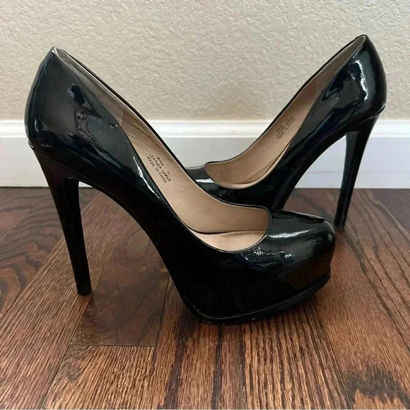 Pour La Victoire Black Irina Patent Leather Platform Pumps Heels Wm Size 7 $250 - Picture 2 of 16